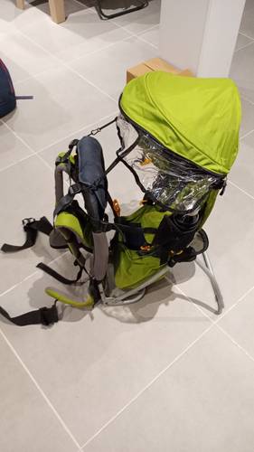 Porte Bébé randonnée Deuter