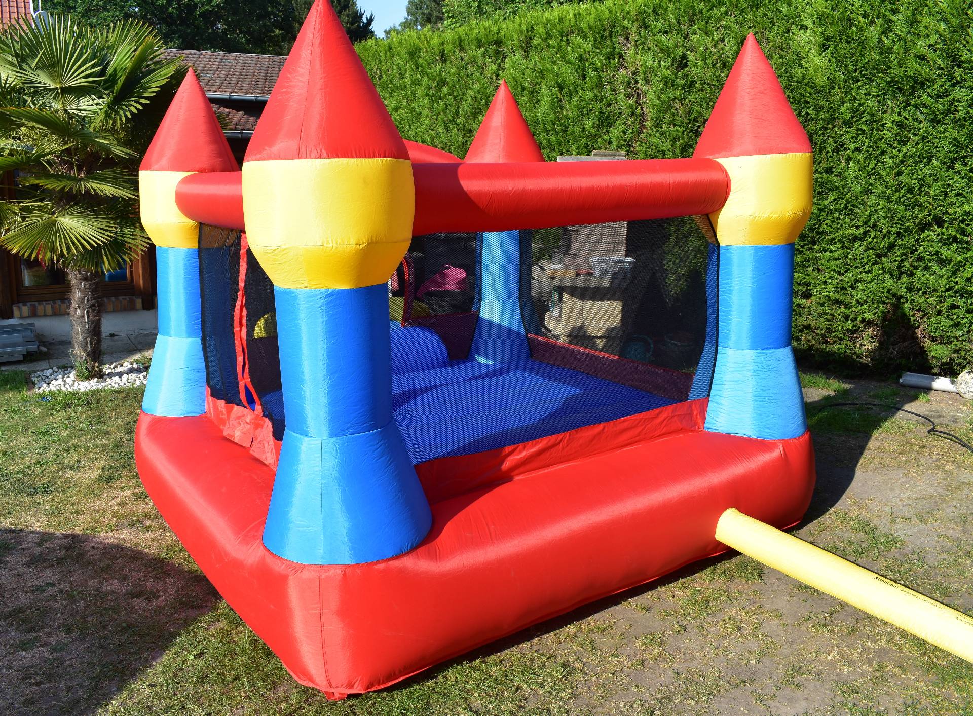 Château gonflable multi activité - Aire de jeu pour enfants