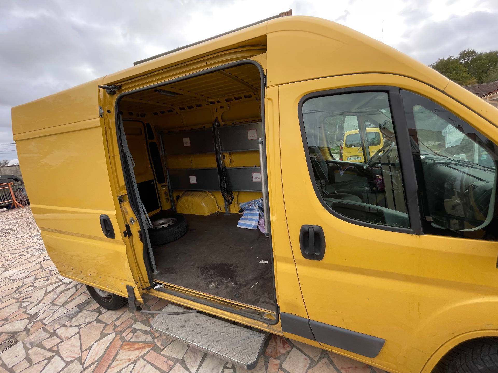 Camionnette Fiat Ducato 