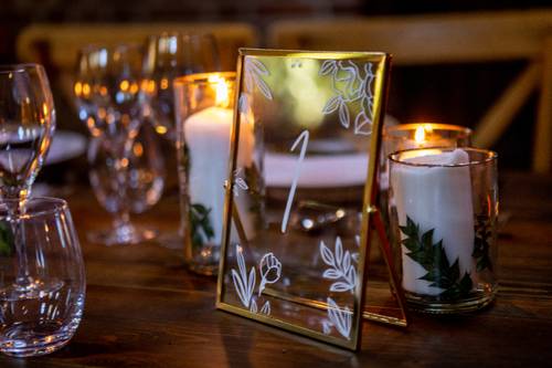 Location - Cadres en verre dorés numéro de table mariage