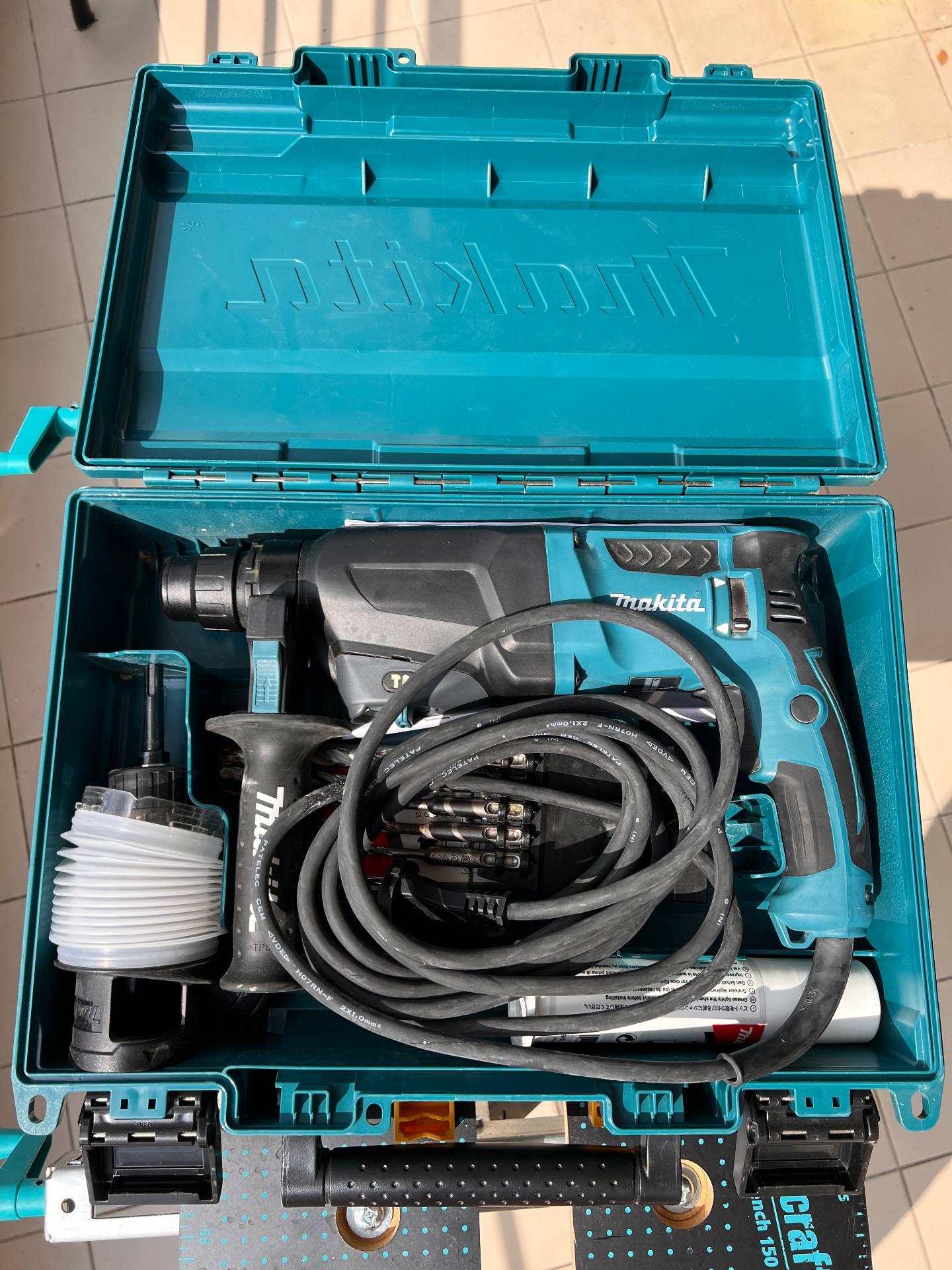 Perforateur SDS MAKITA HR 2300 720 W