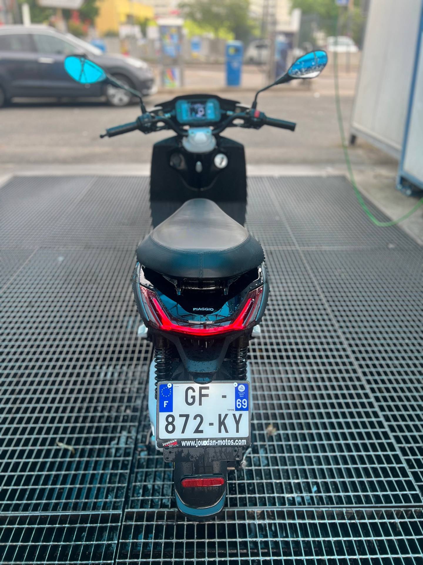 Piaggio zip électrique 