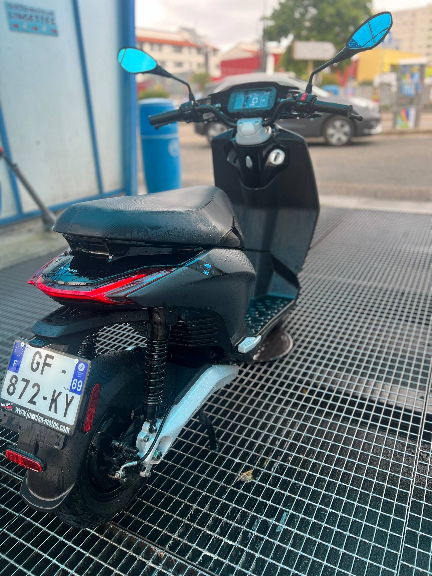 Piaggio zip électrique 