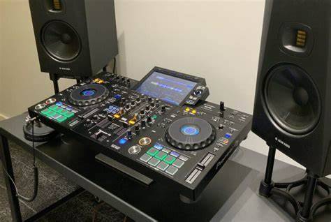  Offre de Location : Contrôleur Pioneer XDJ-RX3 pour Professionnels et Amateurs DJ