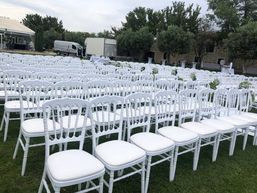 Location chaise et table napoléon blanc 