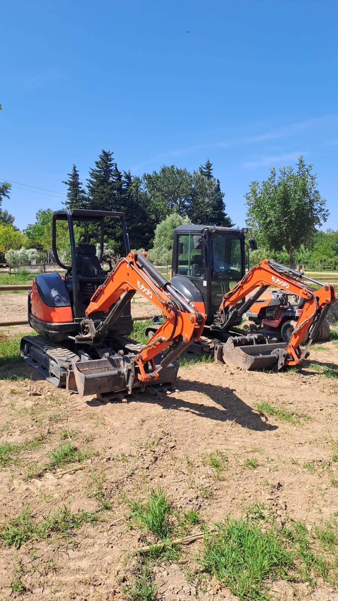 Location Mini-Pelle KUBOTA 2,2T et 2,6T avec ou sans chauffeur + Épareuse 